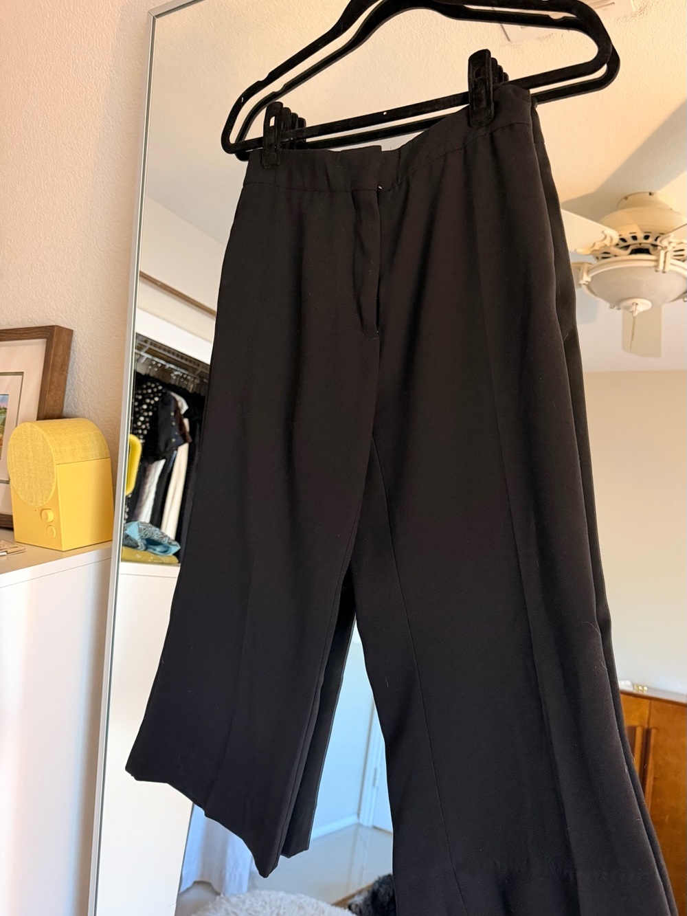 Zara Black Cropped Wide Leg Culotte Pants XS